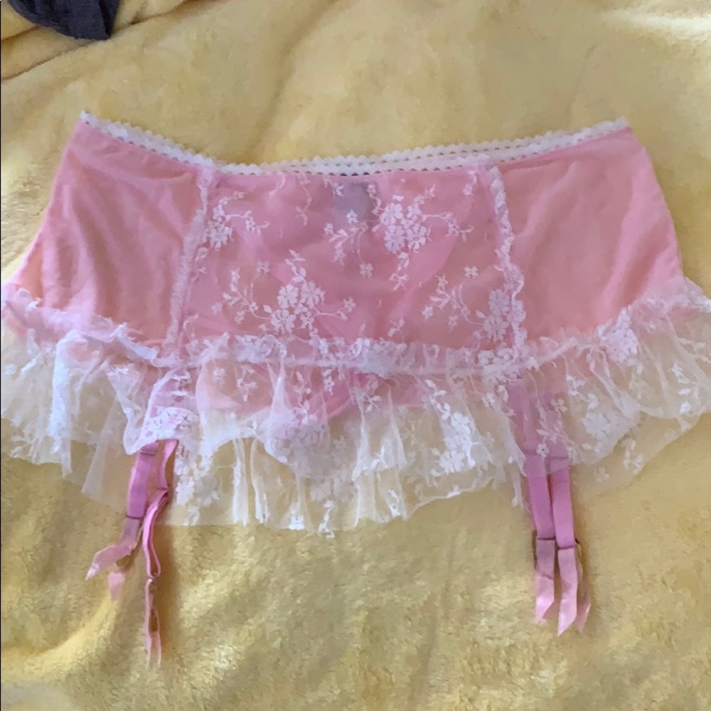 Langerie skirt with tong